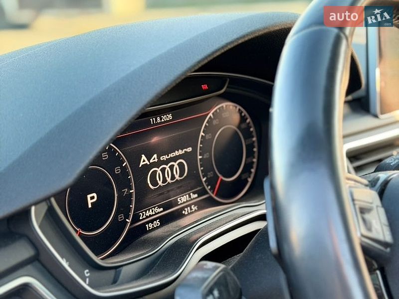 Седан Audi A4 2016 в Нововолынске