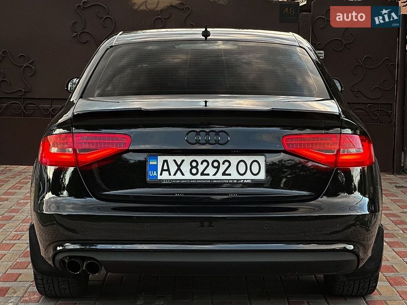 Седан Audi A4 2013 в Дніпрі