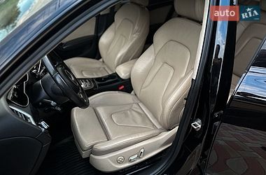 Седан Audi A4 2013 в Дніпрі