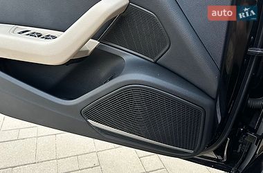 Седан Audi A4 2017 в Рівному