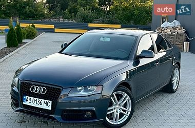 Седан Audi A4 2009 в Вапнярці