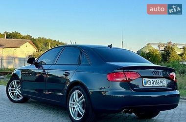 Седан Audi A4 2009 в Вапнярці