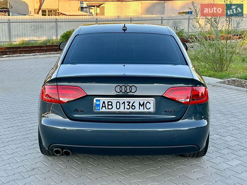 Седан Audi A4 2009 в Вапнярці