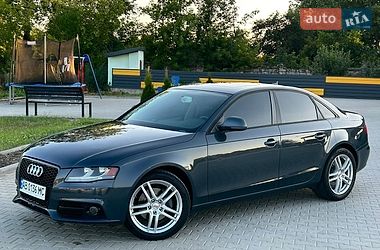 Седан Audi A4 2009 в Вапнярці