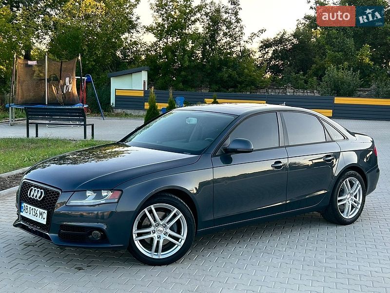 Седан Audi A4 2009 в Вапнярці