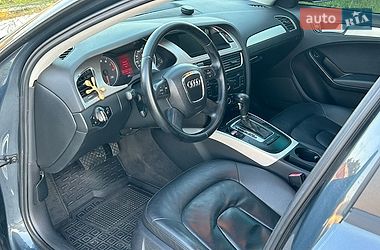 Седан Audi A4 2009 в Вапнярці