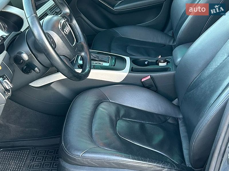 Седан Audi A4 2009 в Вапнярці