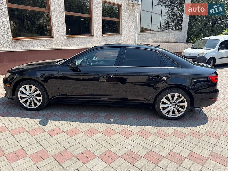 Седан Audi A4 2017 в Запоріжжі