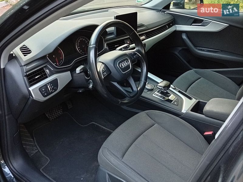 Універсал Audi A4 2017 в Львові