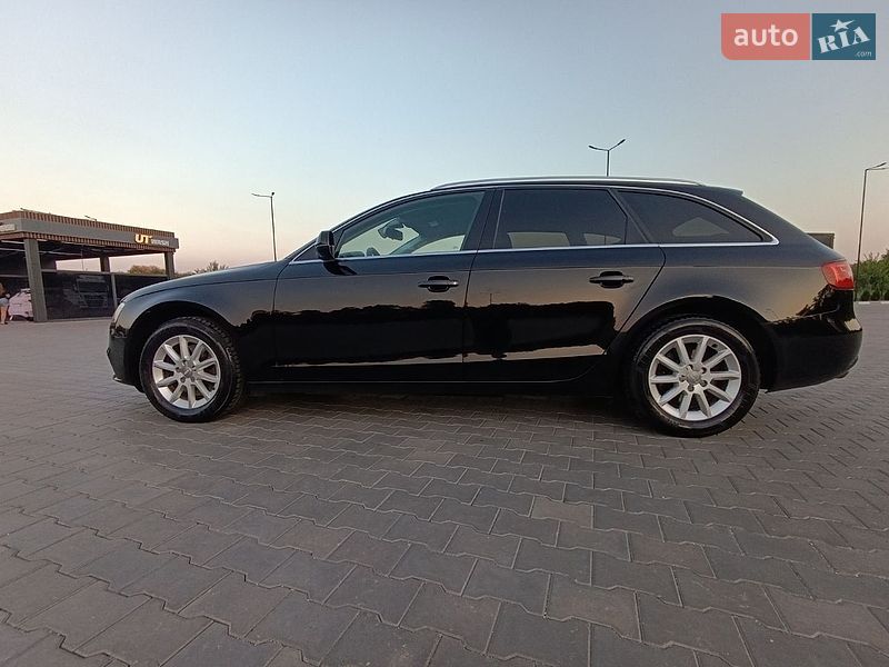 Універсал Audi A4 2013 в Дніпрі