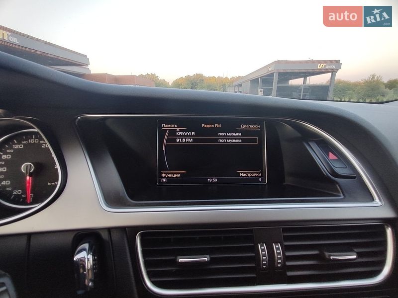 Універсал Audi A4 2013 в Дніпрі