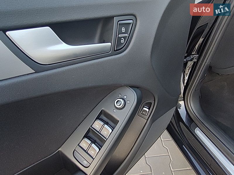 Універсал Audi A4 2013 в Дніпрі