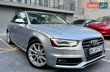 Седан Audi A4 2015 в Львове