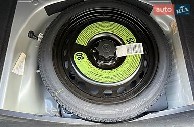 Седан Audi A4 2015 в Львове