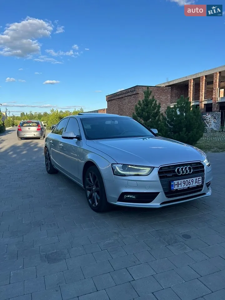 2012 Audi A4 - мініатюра 21
