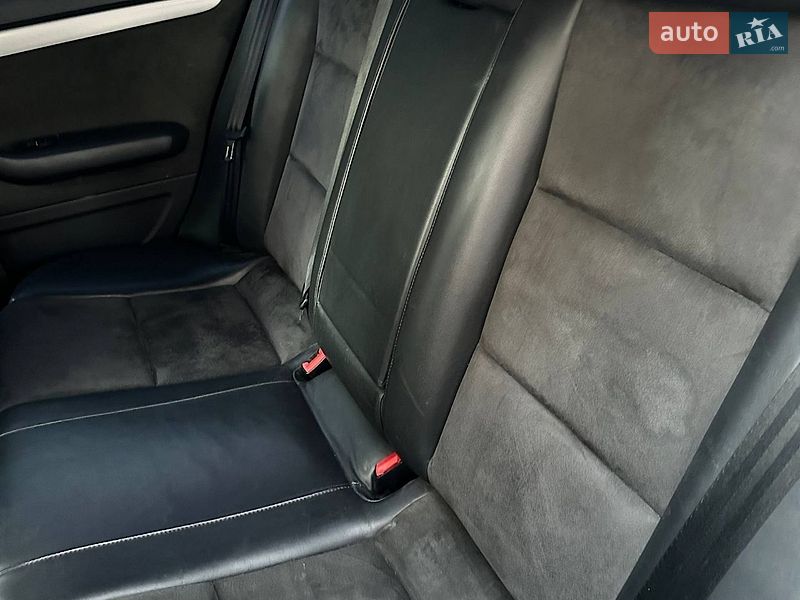 Універсал Audi A4 2002 в Коростені