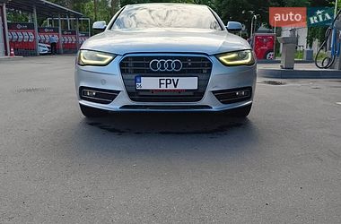 Седан Audi A4 2013 в Киеве
