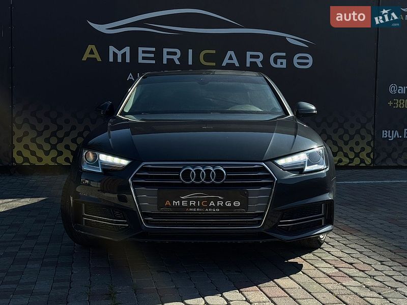 Седан Audi A4 2018 в Львові
