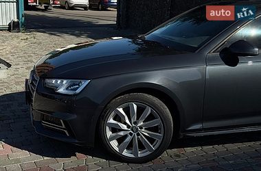 Седан Audi A4 2018 в Львові