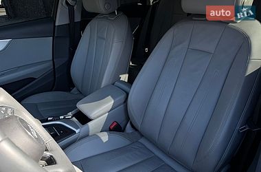 Седан Audi A4 2018 в Львові