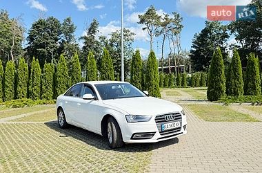 Седан Audi A4 2014 в Харькове Седан Audi A4 2014 в Харькове