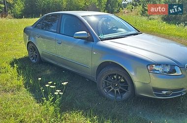 Седан Audi A4 2005 в Городниці