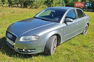 Седан Audi A4 2005 в Городниці