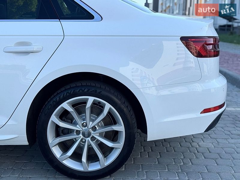 Седан Audi A4 2018 в Вінниці