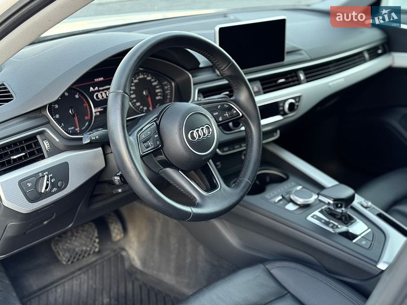Седан Audi A4 2018 в Вінниці