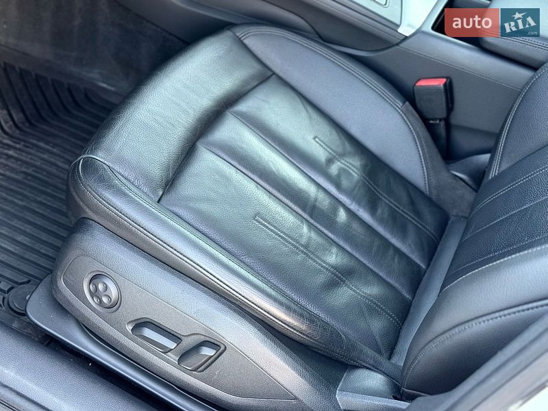 Седан Audi A4 2018 в Вінниці
