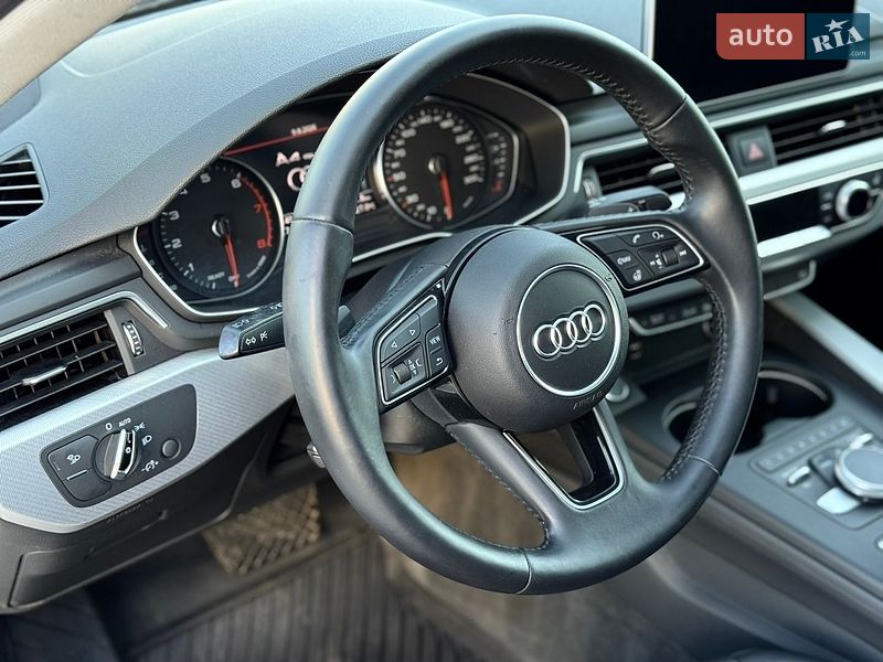 Седан Audi A4 2018 в Вінниці