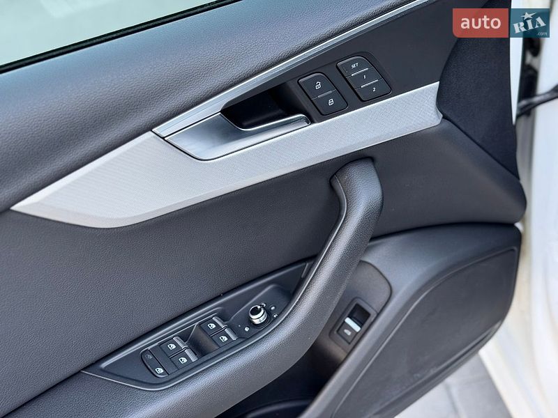 Седан Audi A4 2018 в Вінниці
