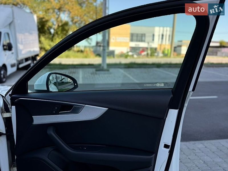 Седан Audi A4 2018 в Вінниці