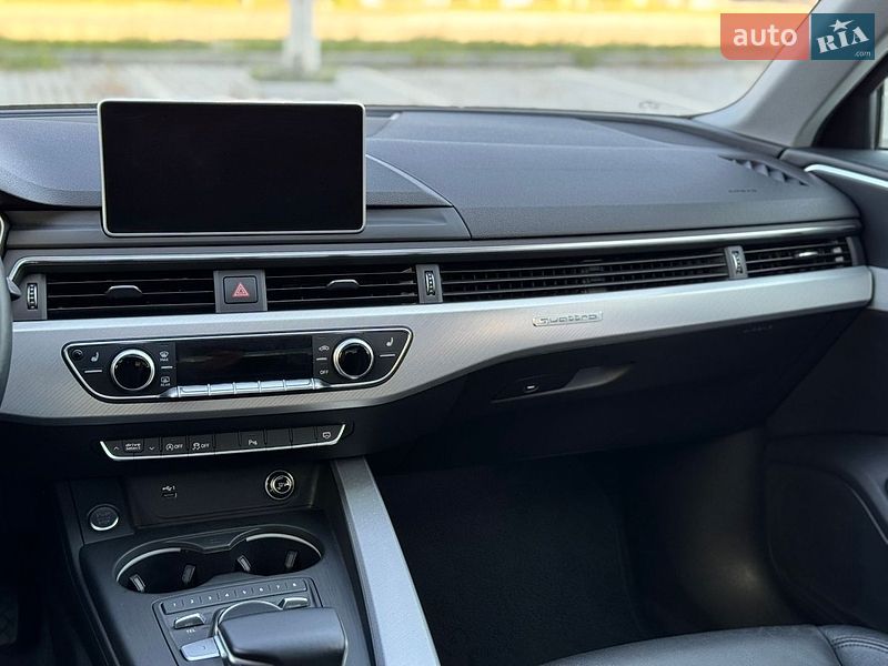Седан Audi A4 2018 в Вінниці