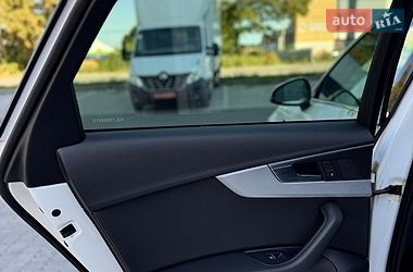 Седан Audi A4 2018 в Вінниці