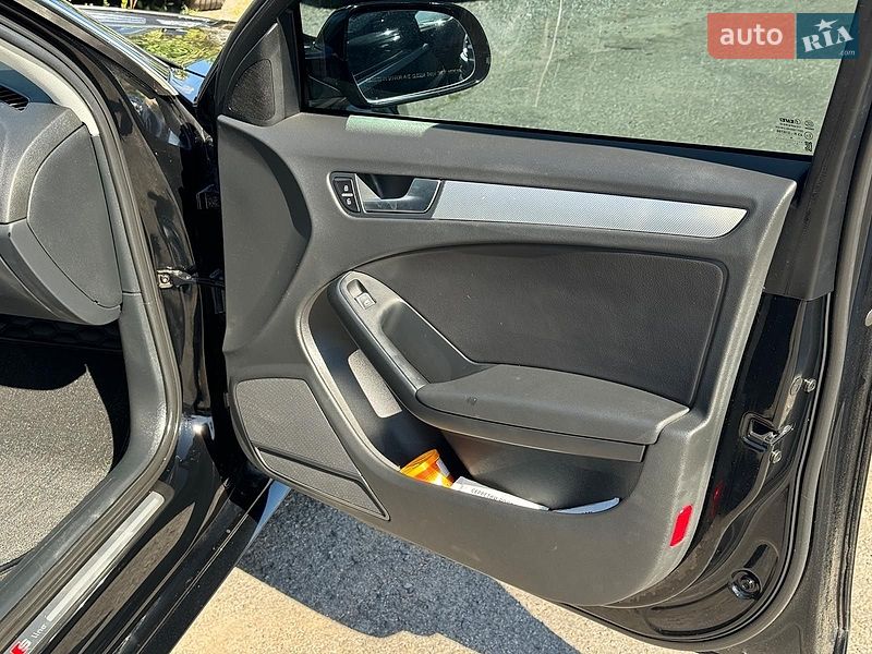 Седан Audi A4 2015 в Вінниці