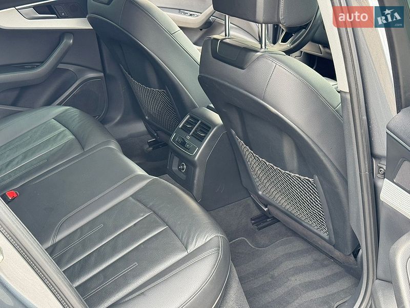 Седан Audi A4 2018 в Коломиї