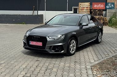 Седан Audi A4 2018 в Коломиї