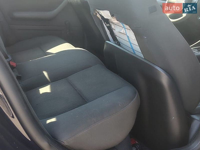 Седан Audi A4 2006 в Луцке