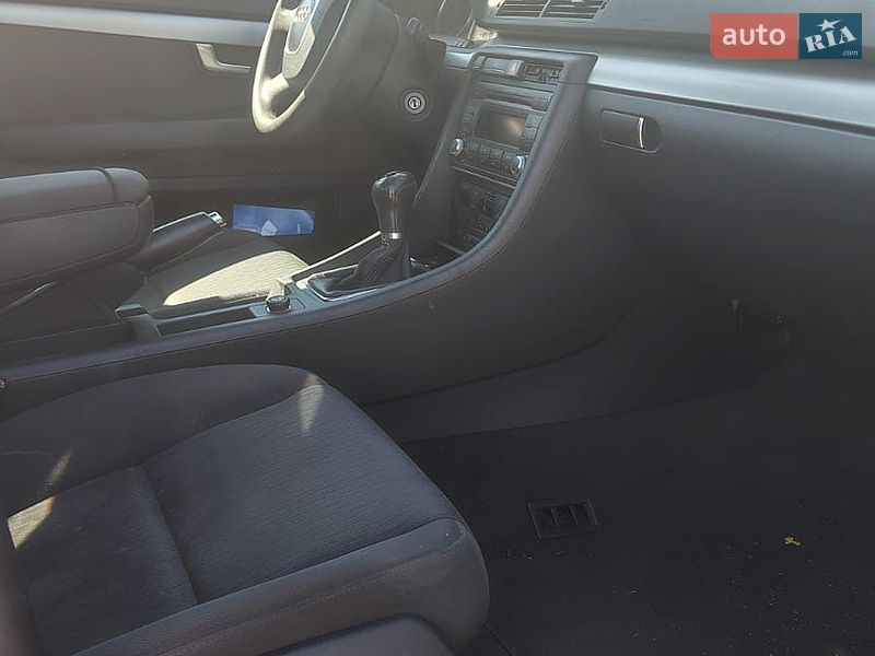 Седан Audi A4 2006 в Луцке