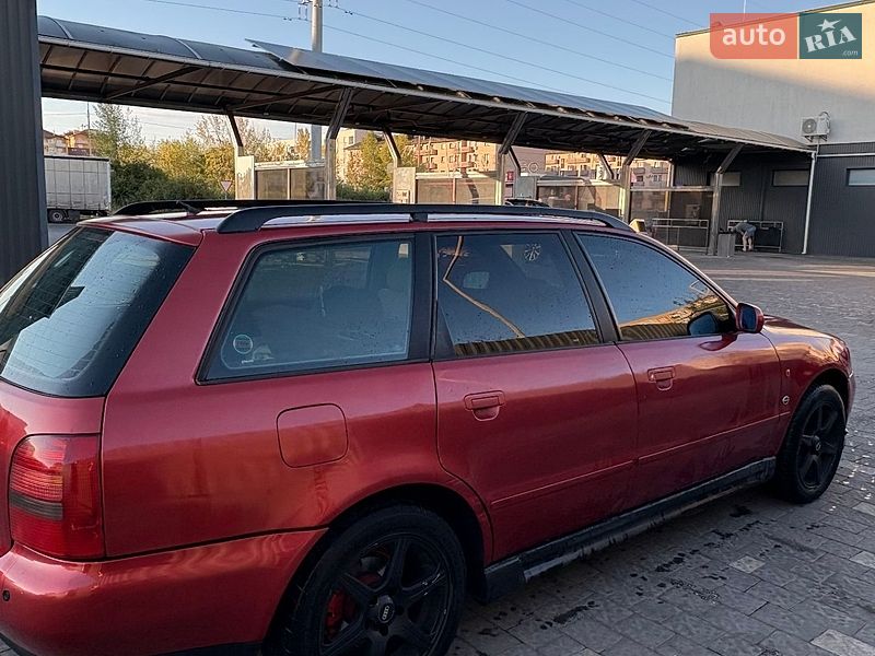Универсал Audi A4 1996 в Ужгороде