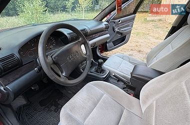 Универсал Audi A4 1996 в Ужгороде
