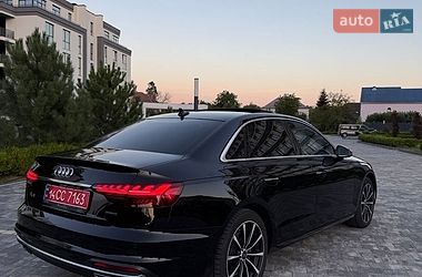 Седан Audi A4 2021 в Мукачевому