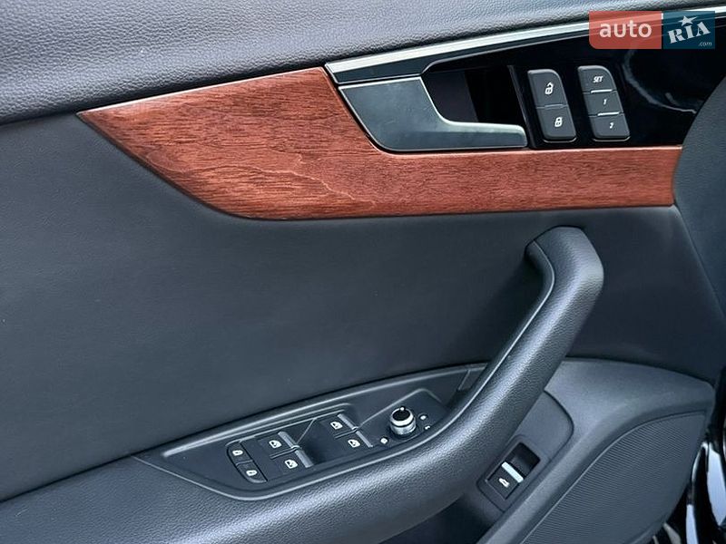 Седан Audi A4 2021 в Мукачевому
