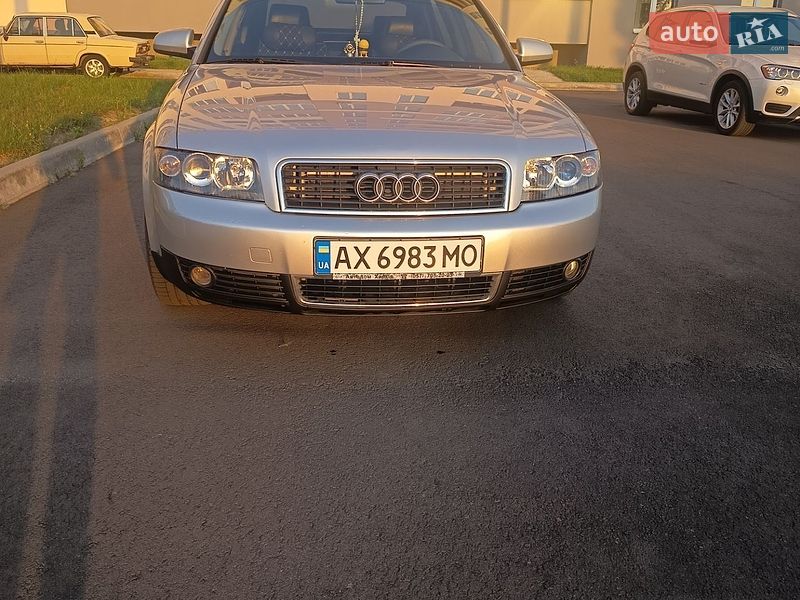 Седан Audi A4 2002 в Харкові
