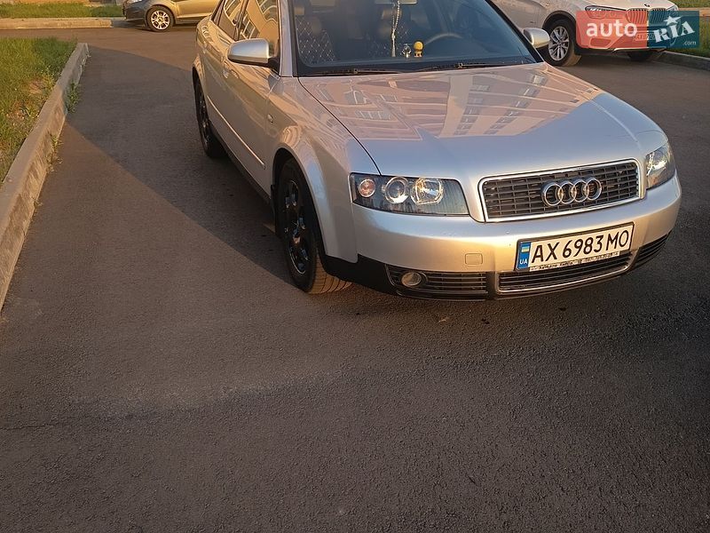 Седан Audi A4 2002 в Харкові