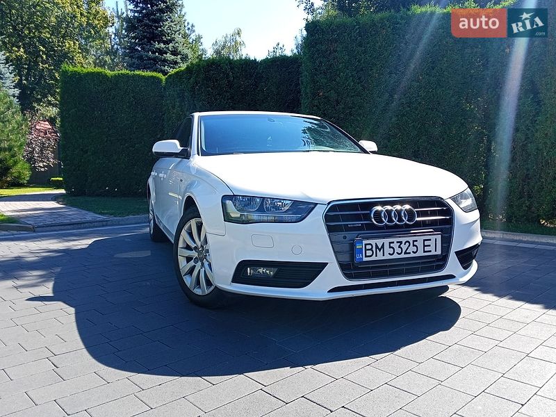 Седан Audi A4 2014 в Луцке