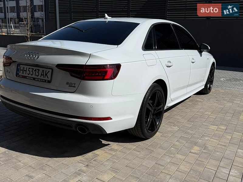 Седан Audi A4 2017 в Одессе