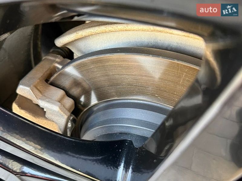 Седан Audi A4 2017 в Одессе