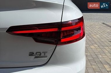 Седан Audi A4 2017 в Одессе